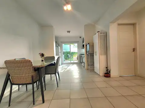 Depto Tipo Casa 3 ambientes con 1 baño