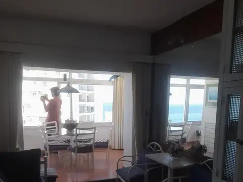 Departamento en venta - 2 Dormitorios 2 Baños - 76Mts2 - Punta del Este