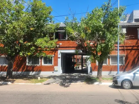 Departamento con cochera en Escobar