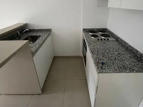 Aristóbulo del Valle 1600