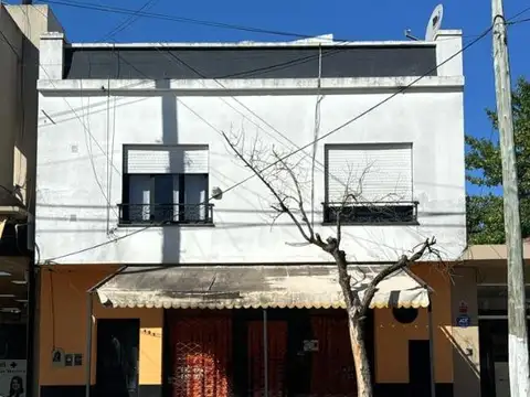 Av. Libertad 131