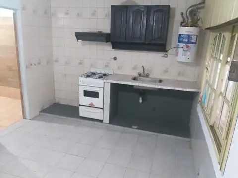 Departamento en Alquiler en Moron Norte, $ 350.000