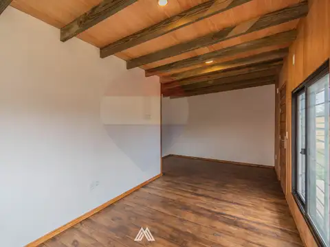 Casa 2 ambientes con 1 baño