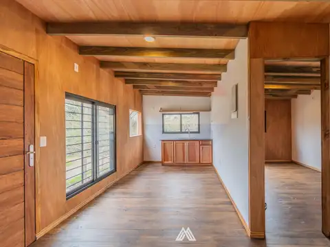 Casa en Alquiler con 1 cochera