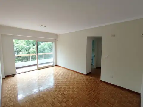 VENTA DEPARTAMENTO DE 3 AMBIENTES CON BALCÓN AL FRENTE EN LAS CAÑITAS