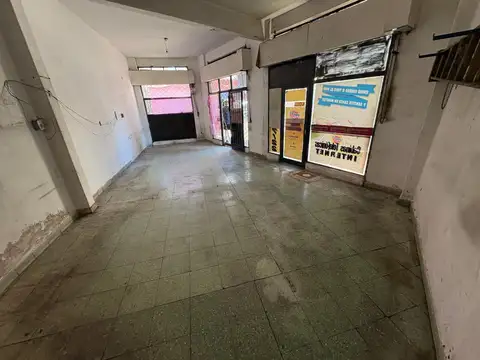 Local en Alquiler en Santos Lugares, $ 400.000