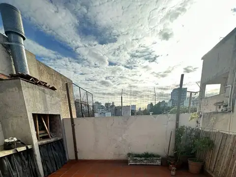 Depto Tipo Casa 3 ambientes con 2 baños