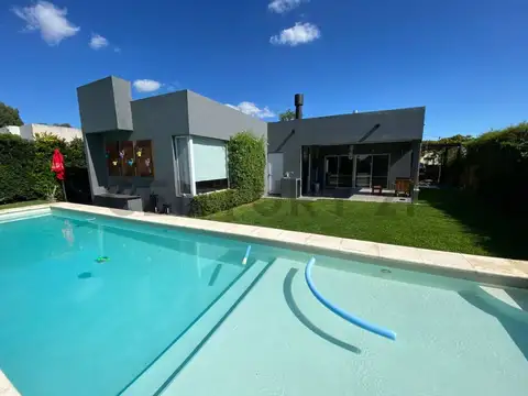 Casa en Venta en Pilar del Este - San Ramon, Countries y Barrios Cerrados en Pilar