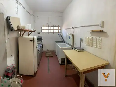 Local en Venta 25 años
