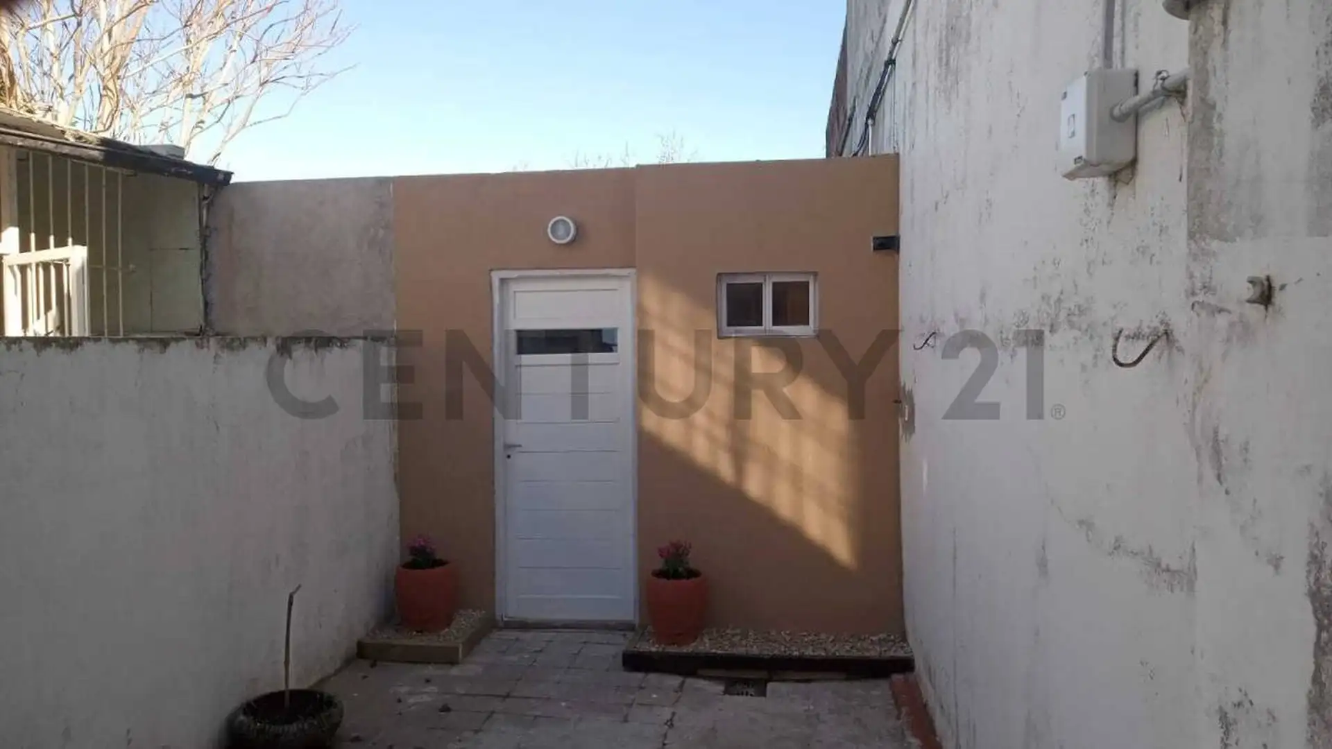 PH 3 amb, 80m² reciclado con 2 patios y dependencia — Don Bosco