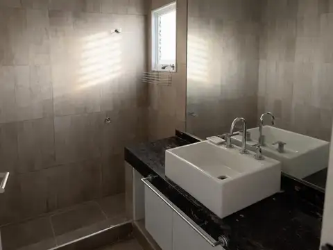 Casa en Venta en Zona Sur, USD 140.000