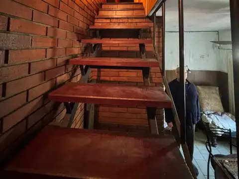 Casa  en 2  Plantas  4  Amb  en Venta