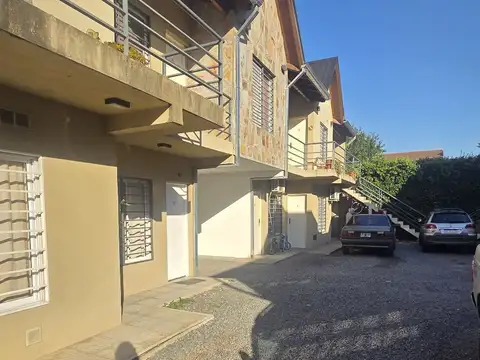 Depto Tipo Casa en Venta de 1 dormitorio