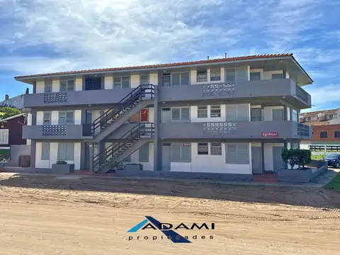 Departamento de 2 ambientes a media cuadra del mar