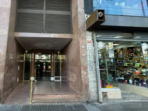 Departamento de 2 dormitorios en venta en Flores