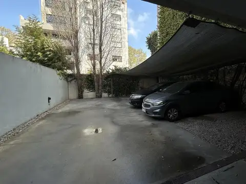 Cochera semicubierta en Venta | Villa Urquiza | Excelente Ubicación