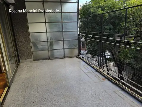 Departamento 4 ambientes con 3 baños