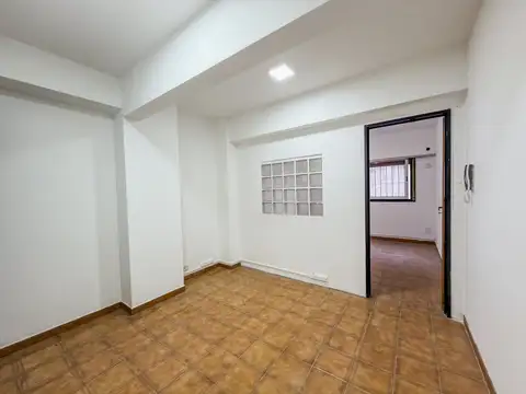 Oficina en Venta con 1 cochera