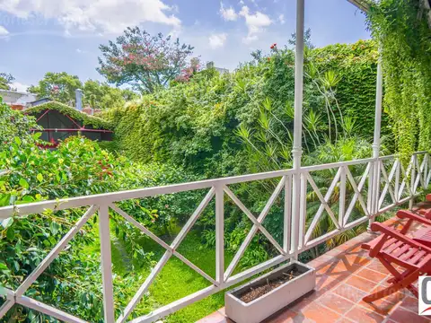 Casa 4 ambientes con 5 baños