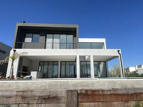 Casa en Venta en Puertos - Acacias, Countries y Barrios Cerrados en Escobar