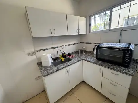 Roque Saenz Peña 900, Piso 0