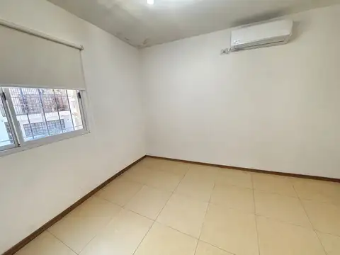 Roque Saenz Peña 900, Piso 0