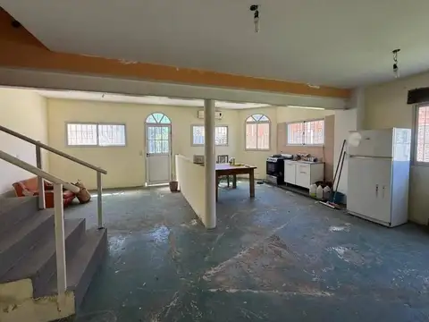 Casa en Venta en 9 de Abril, USD 290.000