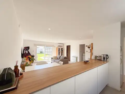 Depto Tipo Casa en Venta con 1 cocheras