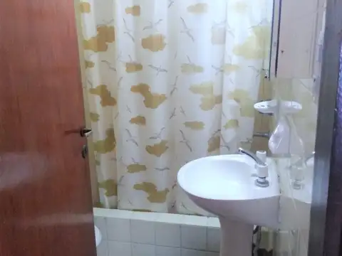 Departamento 3 ambientes con Cochera Cubierta cerca del Mar.