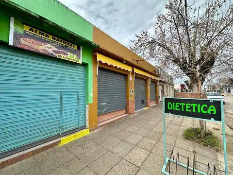 Cuatro locales en venta - ID 5815