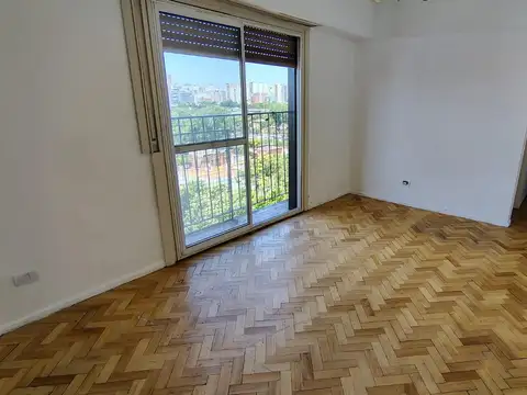 AMPLIO 2 AMBIENTES EN CABALLITO 