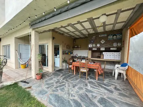 Casa en Venta al Oeste