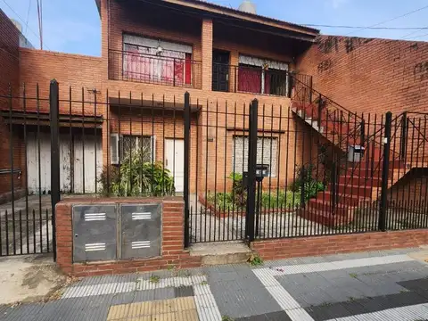 CASA EN VENTA LAVARELLO 1200 SARANDI