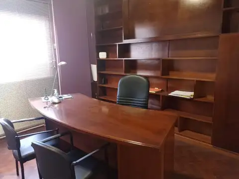 OFICINA EN VENTA EN EL CENTRO - GALERIA ROSARIO