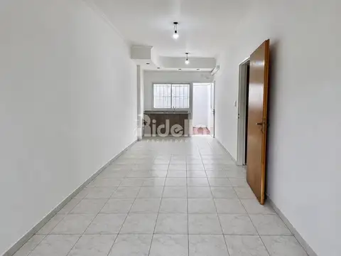 Venta PH 1 dormitorio c/ patio, sin expensas, independiente - Villa Elvira
