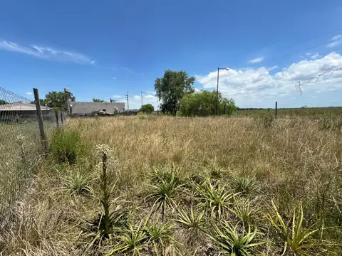 Gral López  y calle Publica