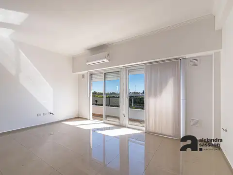 Pedro Lozano  al 2600