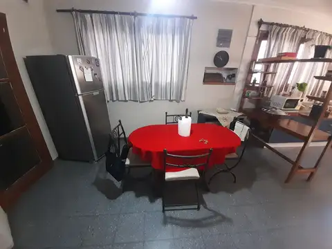 VENTA DE CASA + DEPARTAMENTO DORREGO GUAYMALLEN