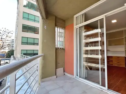Monoambiente | Alquiler Belgrano | Dividido con balcón