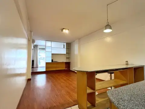 Monoambiente | Alquiler Belgrano | Dividido con balcón