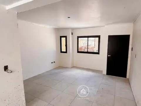 Depto Tipo Casa en Venta en Manuel B Gonnet, USD 125.000