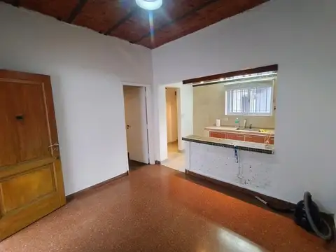 Depto Tipo Casa en Alquiler de 3 ambientes