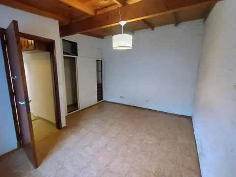 Depto Tipo Casa en Alquiler al Este