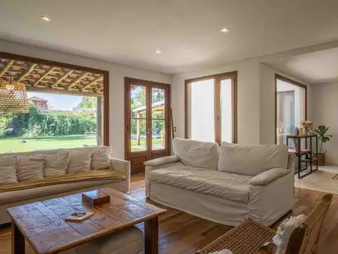 Casa en Venta de 3 dormitorios