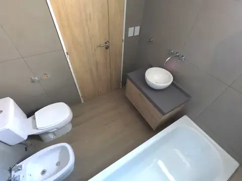 Departamento en Alquiler en Villa del Parque, $ 990.000