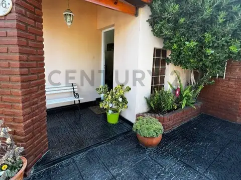 528 Esquina 20 2500, Piso 0