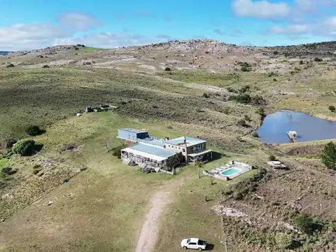 VENTA  EMPRENDIMIENTO TURISTICO 52 HA