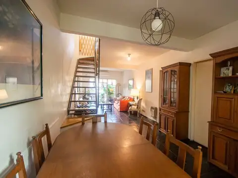 Departamento 4 ambientes con 2 baños