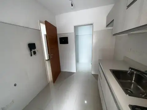 Departamento 3 ambientes con 3 baños