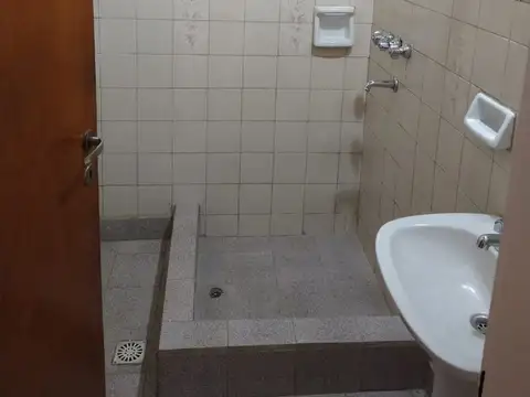 José Ingenieros 300